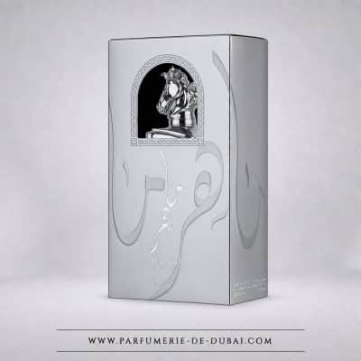 Pudełko Maahir Legacy – Woda perfumowana dla mężczyzn (srebrny flakon 100 ml) – Lattafa