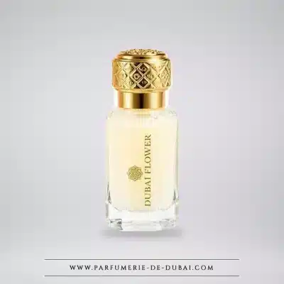 Piżmo Tahara Bella Dubaï Flower 12 ml w przezroczystym szklanym flakonie ze złotą nakrętką.